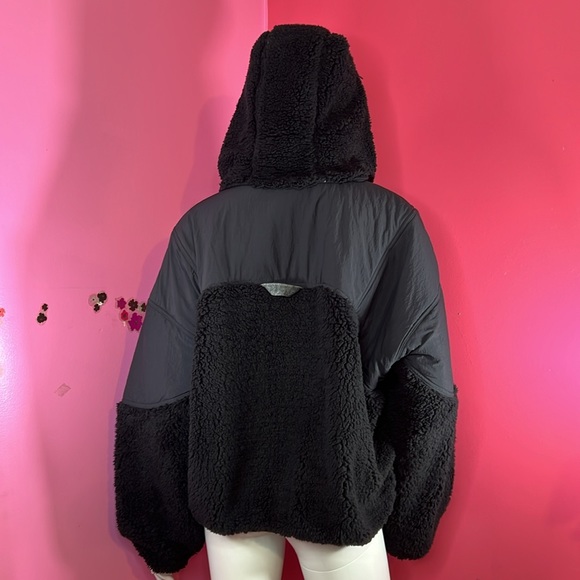 Free People Adventure Awaits Fleece black size large - Picture 5 of 12